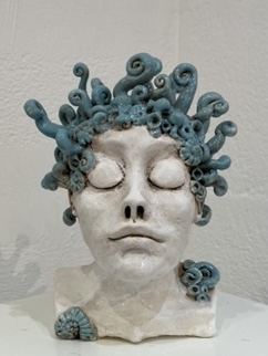 Titel - Keramik / Glasur / 20 cm / 350 Euro 